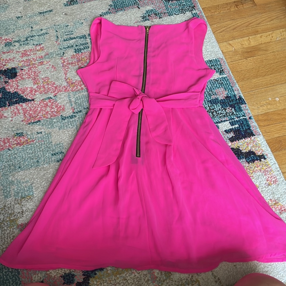 Pink dress 👗 - Picture 5 of 6